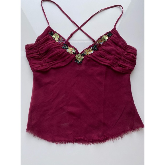 Charlotte Russe Tops - Charlotte Russe Raw-Hem Cropped Sequin Tank Top M